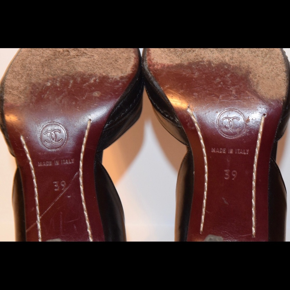 SOLD - Chanel D'Orsay Bow-Accent Pumps - Picture 6 of 8